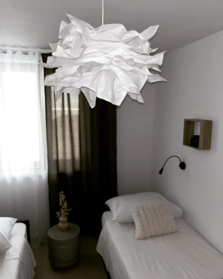 V Residence Apartments ราบัซ ภายนอก รูปภาพ